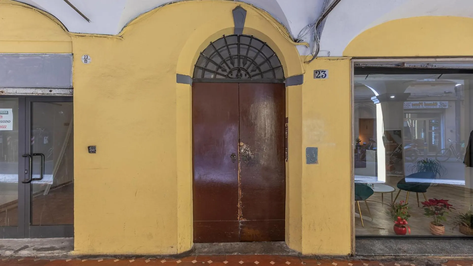 Saragozza Modern Apartment Bologna 0*,  Italia