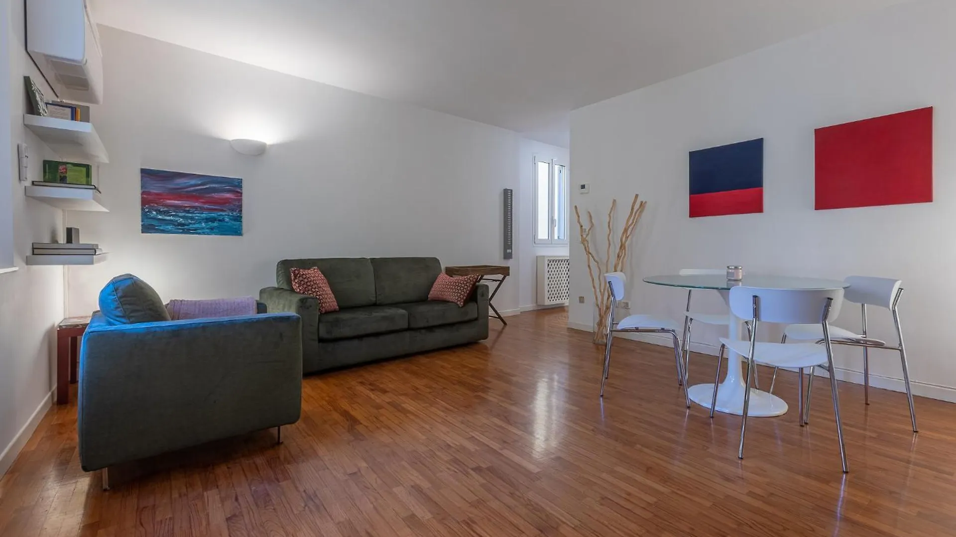 Saragozza Modern Apartment Bologna