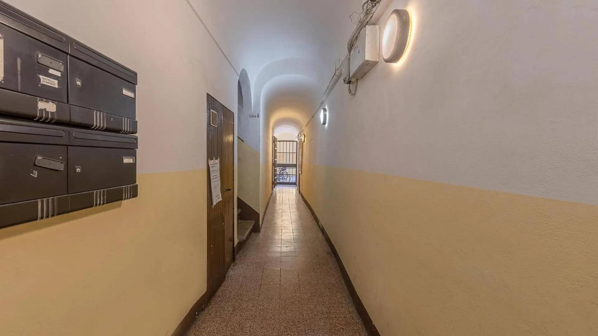 Saragozza Modern Apartment Bologna